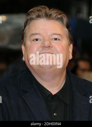 Robbie Collane arriva per la prima mondiale di Harry Potter e il Principe Mezzosangue all'Odeon Leicester Square, Londra. Foto Stock