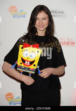 Sophie Ellis Bextor arriva all'evento di lancio delle celebrità per l'asta di beneficenza SpongeBob FancyPants in aiuto di ChildLine, presso County Hall, Southbank, Londra. Foto Stock