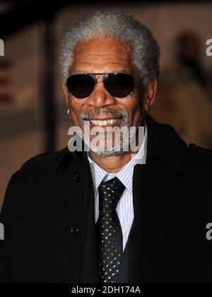 Morgan Freeman arriva alla prima britannica di Invictus, Odeon Cinema, Leicester Square, Londra. Foto Stock