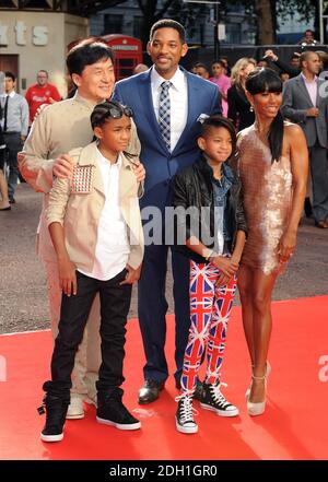 Will Smith, Jackie Chan, Jada Pinkett Smith, Jaden Smith e Willow Smith arrivano alla prima britannica del Karate Kid, Odeon Cinema, Leicester Square, Londra. Foto Stock