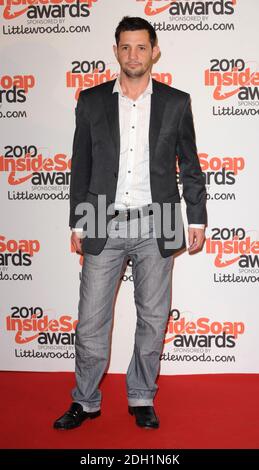 Steve Bell arriva all'Inside SOAP Awards 2010, Shaka Zulu, Camden, Londra. Foto Stock