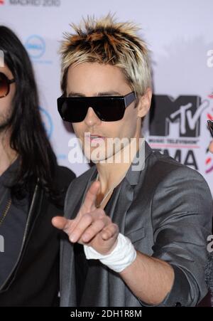 Jared Leto da 30 secondi a Marte in arrivo al MTV European Music Awards 2010, Caja Magica, Madrid, Spagna. Foto Stock