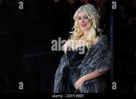 Christina Aguilera arriva alla prima britannica di Burlesque, Odeon Cinema, Londra. Foto Stock