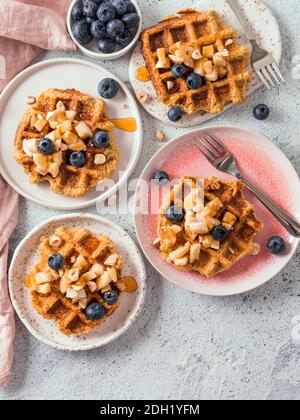 Salutari waffle OAT senza glutine. Copia spazio Foto Stock