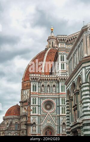 Cattedrale di Santa Maria del Fiore e Battistero di San Giovanni Foto Stock