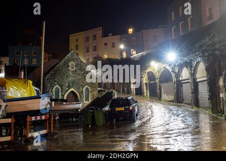 Tenby, Galles, Regno Unito. 9 Dic 2020. Una vista del Porto di Tenby. Lewis Mitchell. Foto Stock