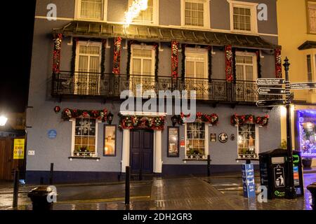 Tenby, Galles, Regno Unito. 9 Dic 2020. Una vista di Tenby House. Lewis Mitchell. Foto Stock