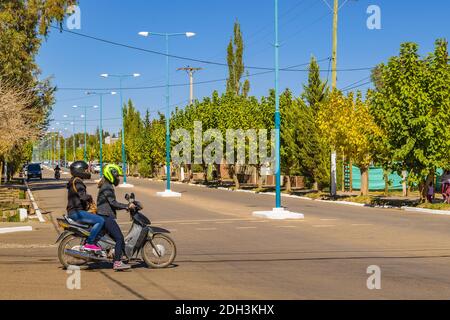 Scena urbana a Barreal Village, provincia di San Juan, Argentina Foto Stock