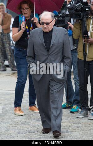 Claude Brasseur arriva ai funerali dell'attore Claude Rich a Saint-Pierre-Saint-Paul d'Orgeval chiesa, Francia, il 26 luglio 2017. Foto di Nasser Berzane/ABACAPRESS.COM Foto Stock