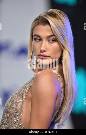 Hailey Baldwin partecipa ai MTV Video Music Awards 2017 al Forum il 27 agosto 2017 a Los Angeles, California, USA. Foto di Lionel Hahn/ABACAPRESS.COM Foto Stock