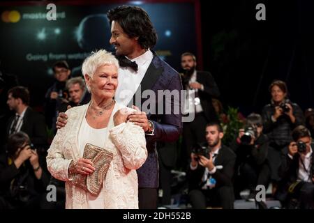 Judi Dench, Ali Fazal arriva alla prima di Victoria & Abdul al 74a Festival Internazionale del Cinema di Venezia il 3 settembre 2017. Foto di Marco Piovanotto/ABACAPRESS.COM Foto Stock