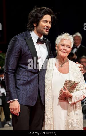 Judi Dench, Ali Fazal arriva alla prima di Victoria & Abdul al 74a Festival Internazionale del Cinema di Venezia il 3 settembre 2017. Foto di Marco Piovanotto/ABACAPRESS.COM Foto Stock