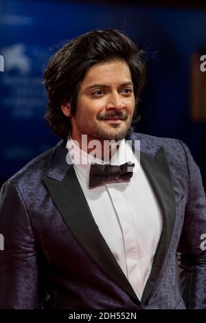 Ali Fazal arriva alla prima di Victoria & Abdul al 74a Festival Internazionale del Cinema di Venezia il 3 settembre 2017. Foto di Marco Piovanotto/ABACAPRESS.COM Foto Stock