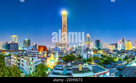 Città di Bangkok di notte Foto Stock