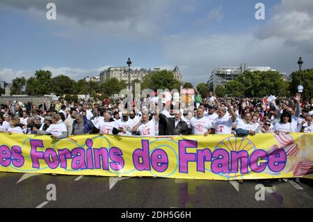 Marcel Campion et les Forains sont en tête de la manifestation contre la riforme du code du travail du gouvernement Macron a Parigi, Francia il 12 settembre 2017. Foto di Alain Apaydin/ABACAPRESS.COM Foto Stock