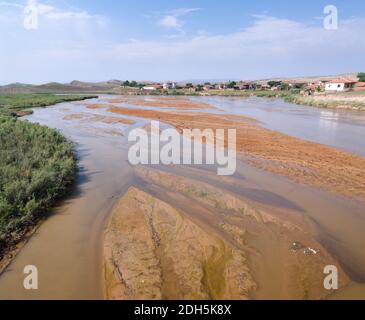 Il Kizilirmak è il fiume più lungo della Turchia, il suo nome in turco significa il fiume Rosso Foto Stock