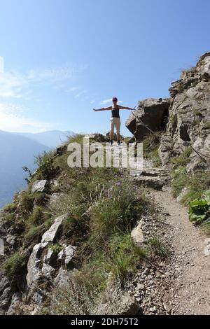 Il sentiero roccioso Vellau, spettacolare sentiero escursionistico per chi ha la testa per le altezze Foto Stock