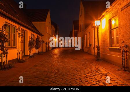 Holm, quartiere abitativo tradizionale di pescatori, città di Schleswig, regione di Schlei, Mar Baltico, Schleswig-Holstein, Germania del Nord, Europa centrale Foto Stock