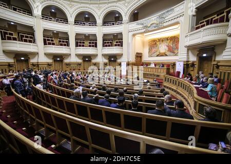 Bucarest, Romania - 21 giugno 2019: Il Patriarca Daniele partecipa ad una conferenza stampa all'interno del Palazzo Patriarcale (Palazzo del Patriarcato). Foto Stock