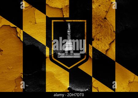 Bandiera di Baltimora dipinta su parete fessurata Foto Stock