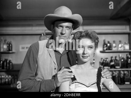 GUNSMOKE CBS TV series 1955-75 with James Arness and Amanda Blake Foto Stock