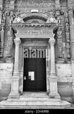 chiesa di san domenico in stile barocco inizio della costruzione 1580 Completamento XVIII Nardò Salento Italia Foto Stock