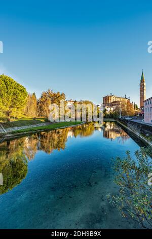 Italia Veneto Pieve di Soligo - fiume Soligo Foto Stock