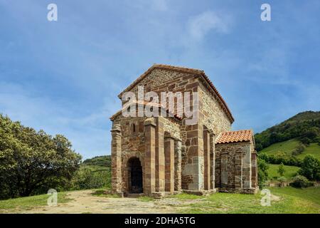 Chiesa pre-romanica di Santa Cristina de Lena, Asturie, Spagna. Santa Cristina de Lena fa parte dei monumenti di ovie, patrimonio dell'umanità dell'UNESCO Foto Stock