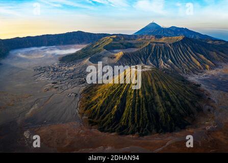 sunrise at the vulcano bromo national park indonesia on the island java Foto Stock