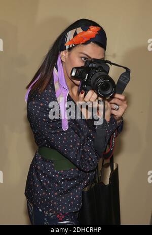 Sylvie Ortega Munos partecipa al Salone della Moda di Agnes B durante la settimana della Moda di Parigi Primavera Estate 2018 a Parigi, Francia, il 03 ottobre 2017. Foto di Jerome Domine/ABACAPRESS.COM Foto Stock