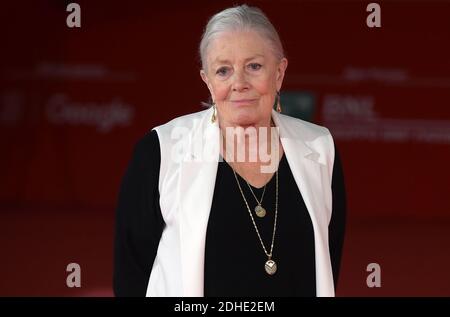 L'attrice inglese Vanessa Redgrave cammina sul tappeto rosso durante il 12° Festival del Cinema di Roma il 2 novembre 2017 a Roma, Italia. Foto di Eric Vandeville/ABACAPRESS.COM Foto Stock