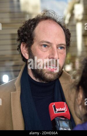 Lo scrittore francese Olivier Guez è stato insignito del premio Renaudot per il suo libro "la scomparsa di Josef Mengele" al ristorante Drouant di Parigi, Francia, il 6 novembre 2017. Foto di Alban Wyters /ABACAPRESS.COM Foto Stock