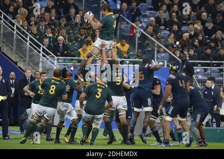 Eben Etzebeth del Sud Africa durante una partita di rugby friendly Test, Francia contro Sud Africa a Stade de France, St-Denis, Francia, il 18 novembre 2017. Il Sudafrica ha vinto il 18-17. Foto di Henri Szwarc/ABACAPRESS.COM Foto Stock