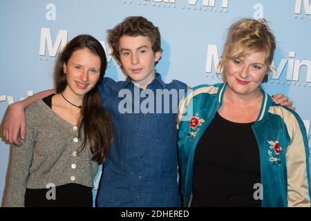 Luna Lou, Jules Porier, Catherine Salee in arrivo al 'marvin' Paris film Premiere al LOUXOR Cinema il 20 novembre 2017 a Parigi, Francia. Foto di Nasser Berzane/ABACAPRESS.COM Foto Stock