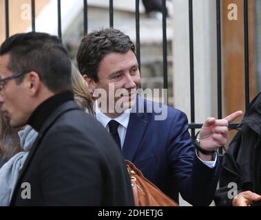 Benjamin Griveaux partecipa alla 33a campagna di distribuzione alimentare della ONG "Les restos du coeur" a Parigi, in Francia, il 21 novembre 2017. Migliaia di persone potranno beneficiare degli aiuti alimentari donati dall'associazione e 71,000 volontari dei 2,058 centri dovrebbero distribuire aiuti alimentari ai più poveri del paese per garantire la sicurezza alimentare a tutti. Foto di Somer/ABACAPRESS.COM Foto Stock