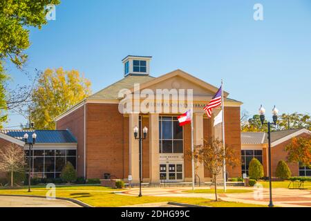 Harlem, GA USA - 12 02 20: Biblioteca della contea di Harlem Columbia del centro Foto Stock