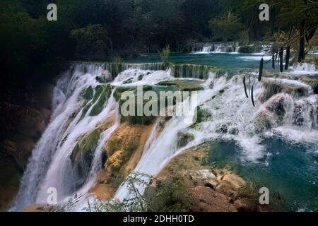 Bella cascata El Meco, Huasteca Potosina, San Luis Potosi, Messico Foto Stock