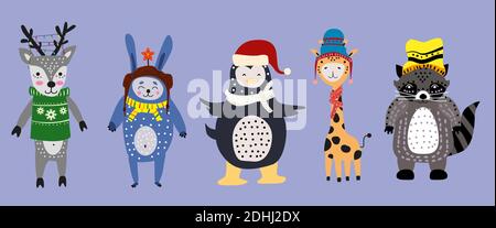 Animali di Natale Set carino cervo, coniglio, pinguino, giraffa con sciarpa, cappello e maglione. Raccolta disegnata a mano caratteri illustrazione vettore isolato Illustrazione Vettoriale