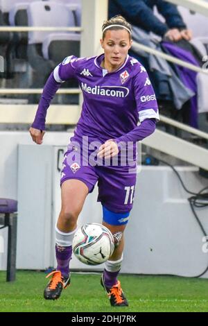 10 dicembre 2020, Firenze, Italia: Firenze, Italia, Stadio Comunale & 34;Artemio Franchi& 34;, 10 dicembre 2020, Valery Vigilucci (Fiorentina) durante Fiorentina Femminile vs Slavia Praga - UEFA Champions League Femminile match femminile (Credit Image: © Fabio Fagiolini/LPS via ZUMA Wire) Foto Stock