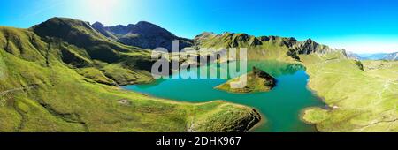 Lo Schrecksee è UN lago fantastico nell'alta Baviera Alpi Foto Stock