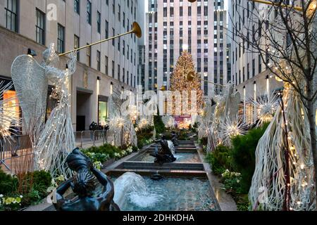 The Rockefeller Center Christmas Tree, 2020, New York, USA Foto Stock