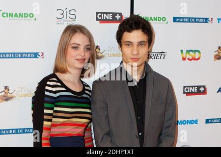 Lou Roy-Lecollinet e Quentin Dolmaire alla 21a cerimonia di Lumieres de la Presse Etrangere in Espace Pierre Cardin a Parigi, francia, l'8 febbraio 2016. Foto di Audrey Poree/ ABACAPRESS.COM Foto Stock