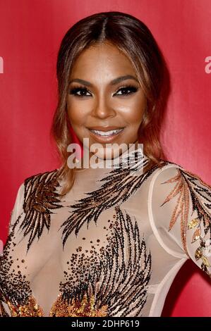 Ashanti partecipa alla MusiCares, persona dell'anno in onore di Lionel Richie al Los Angeles Convention Center il 13 febbraio 2016 a Los Angeles, California, USA. Foto di Lionel Hahn/ABACAPRESS.COM Foto Stock