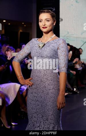 Priscilla Betti cammina sulla pista durante la mostra Christophe Guillarme nell'ambito della settimana della moda Autunno/Inverno 2016/2017 di Parigi, il 2 marzo 2016, a Parigi, Francia. Foto di Jerome Domine/ABACAPRESS.COM Foto Stock