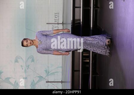 Priscilla Betti cammina sulla pista durante la mostra Christophe Guillarme nell'ambito della settimana della moda Autunno/Inverno 2016/2017 di Parigi, il 2 marzo 2016, a Parigi, Francia. Foto di Jerome Domine/ABACAPRESS.COM Foto Stock