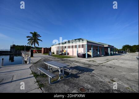 Everglades National Park, Florida - 20 settembre 2020 - Flamingo Marina sulla fresca e soleggiata mattina d'autunno. Foto Stock