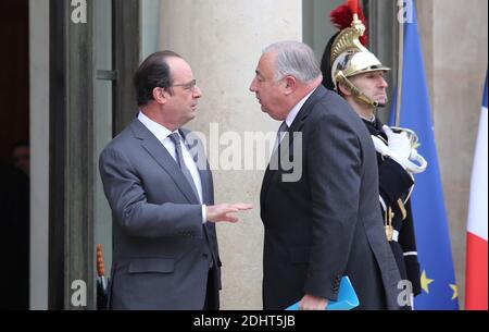 FRANÇOIS HOLLANDE, GERARD LARCHER - ENTERTIEN AVEC GERARD LARCHER, PRESIDENT DU SENAT, NICOLAS SARKOZY, PRESIDENT DU PARTI LES REPUBLICAINS, CHRISTIAN JACOB, PRESIDENT DU GROUPE LES REPUBLICAINS A L'ASSEMBLEE NATIONALE, ET CATHERINE DEROCHE, VICE-PRESIDENTE DU GROUPE AREL, PARIGI 22/01, LES SENA/UBLE, 2016, PARIGI, LES ICA/UBLE, PARIGI. Foto di Nasser Berzane/ABACAPRESS.COM Foto Stock