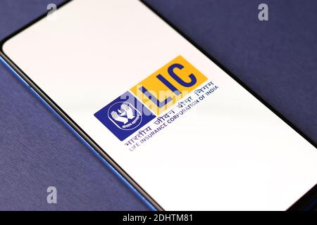 Assam, india - 20 Dicembre 2020 : il logo LIC sull'immagine dello stock dello schermo del telefono. Foto Stock