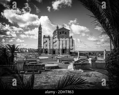 Famoso Santuario di Ta Pinu - una famosa chiesa sull'isola di Gozo Foto Stock