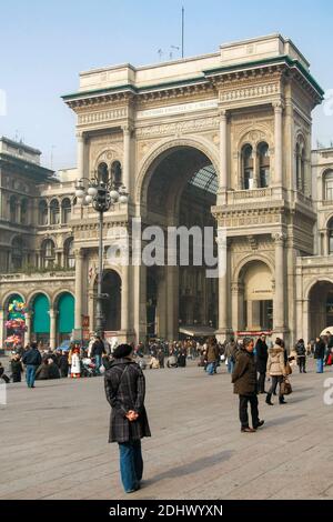 MILANO, ITALIA, EUROPA - FEBBRAIO 23 : Body language in Milan il 23 Febbraio 2008. Persone non identificate Foto Stock